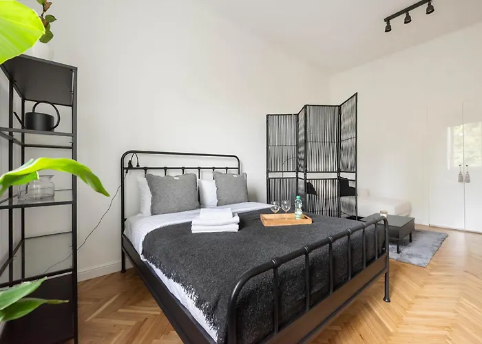 Saxon Garden Prestige By Bookinghost شقة وارسو